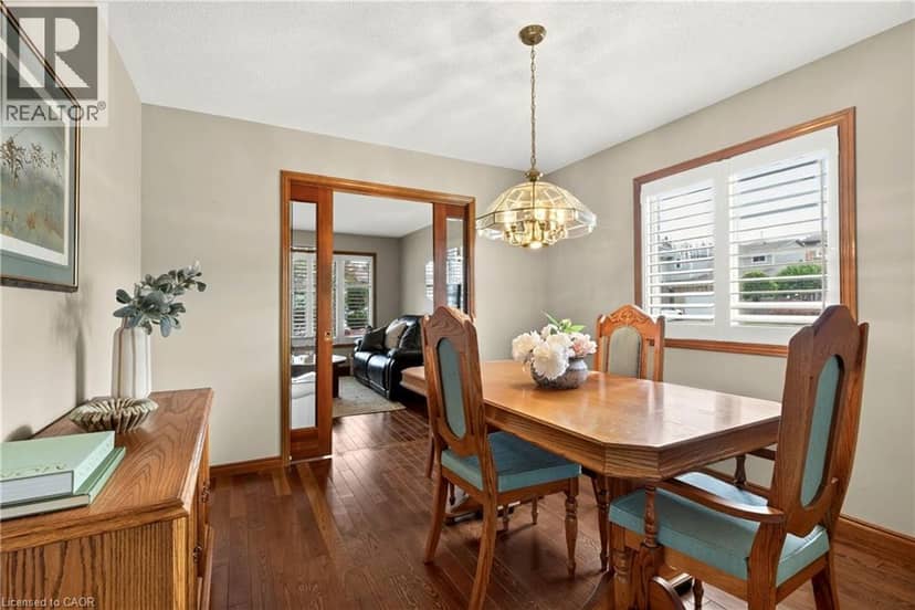 53 BASTILLE Street — photo 15 of 40