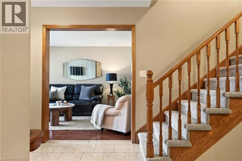 53 BASTILLE Street, Hamilton, photo 4
