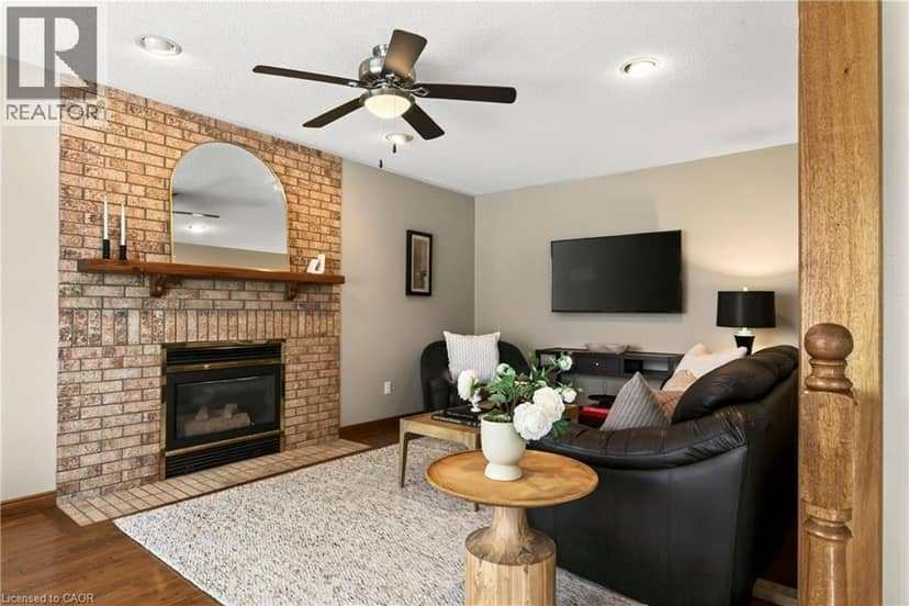 53 BASTILLE Street — photo 26 of 40