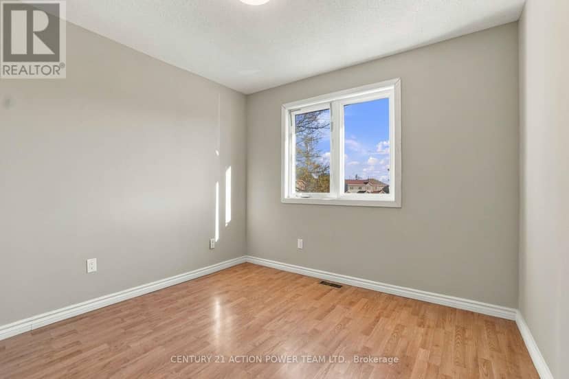 605 Latour Crescent — photo 33 of 40
