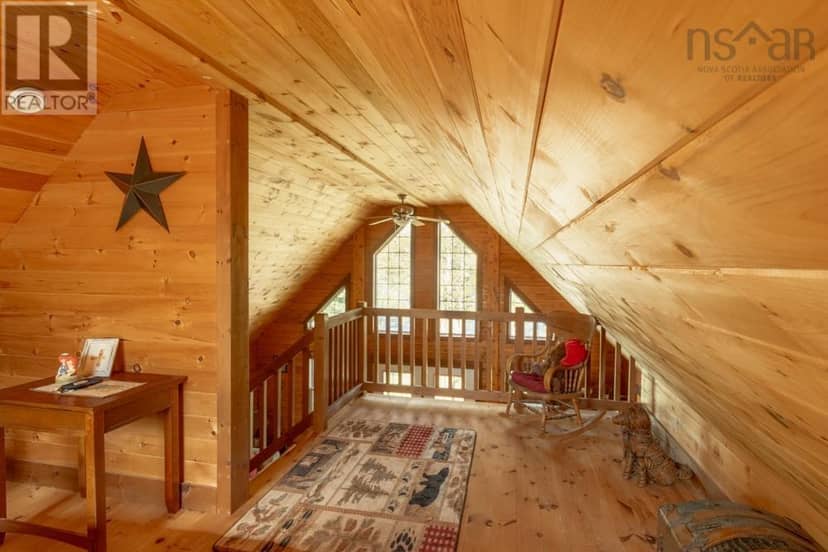 202 Lakecrest Drive — photo 20 of 23