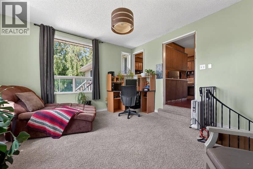 408 Rundleville Place NE — photo 17 of 40
