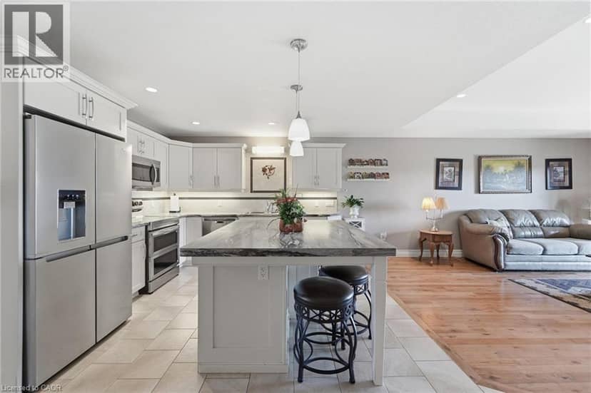 10 NYAH Court, Tiverton, photo 7