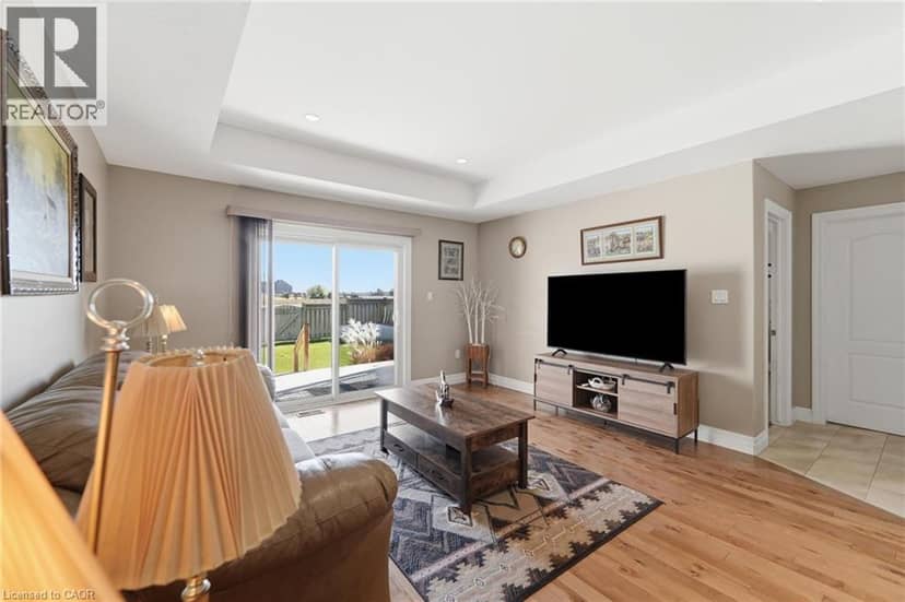 10 NYAH Court — photo 14 of 40