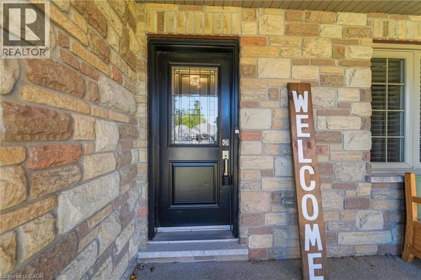10 NYAH Court, Tiverton, photo 2