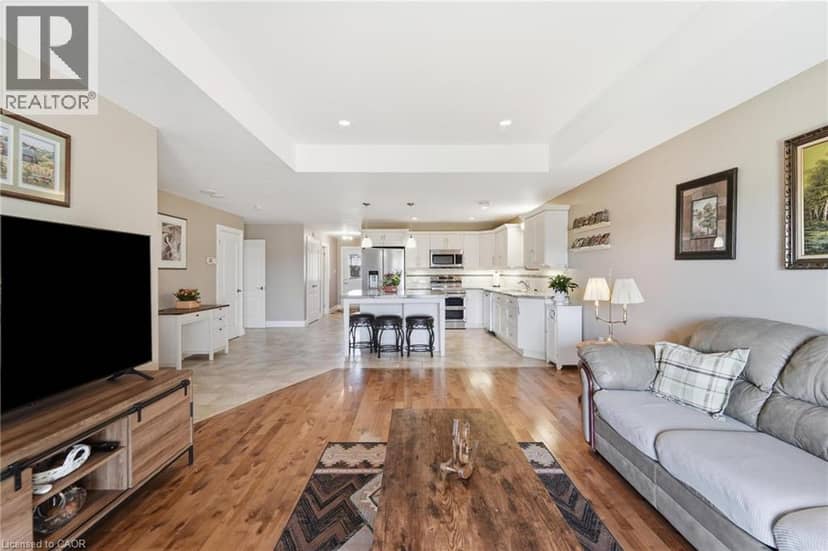 10 NYAH Court — photo 15 of 40