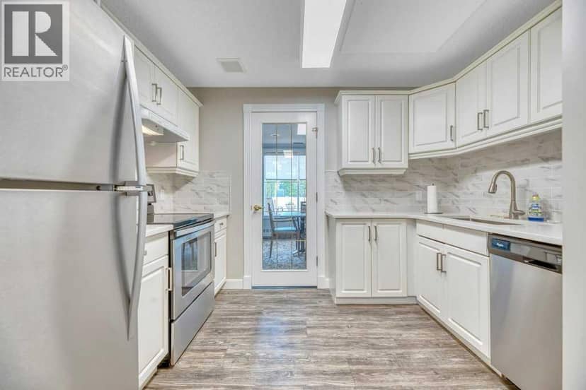 211, 2144 Paliswood Road SW — photo 36 of 37