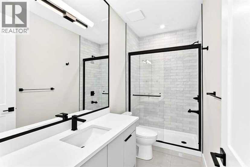 2045 Waterbury Road — photo 15 of 39