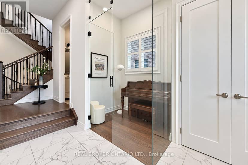 153 Prairie Rose Drive, Richmond Hill, photo 8