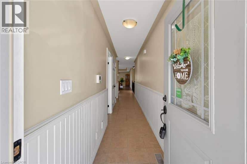 10 EMILY Street — photo 7 of 40