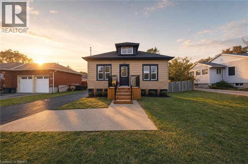 24 PARK Road N, Brantford