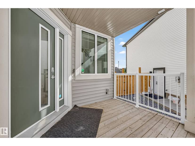 5738 Cautley Cr SW, Edmonton, photo 2