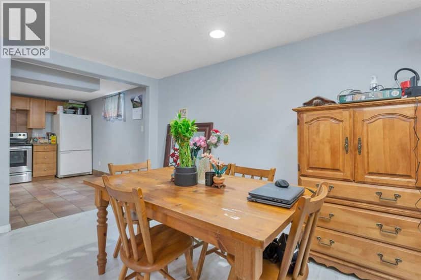 32 Otterbury Avenue — photo 32 of 40