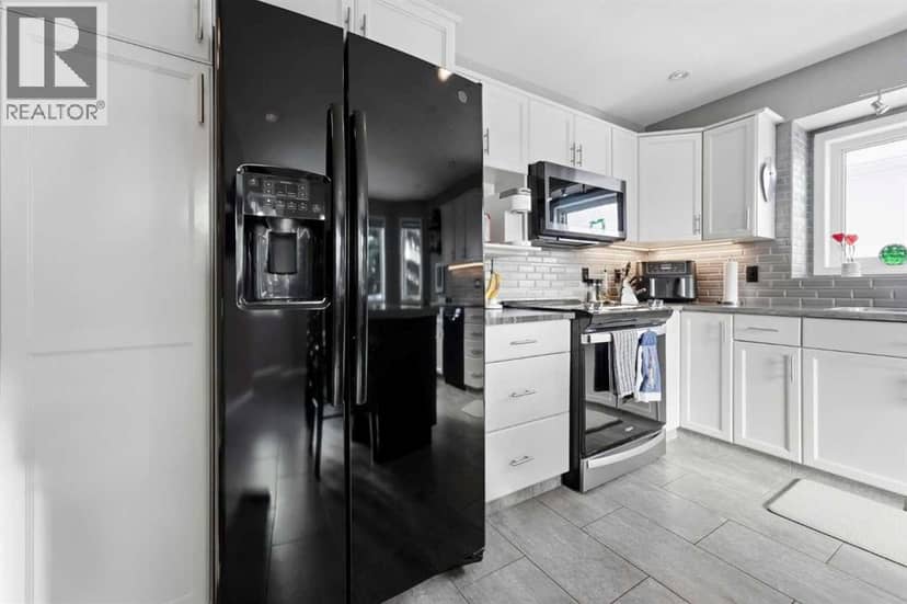 78 Duncan Crescent — photo 11 of 40