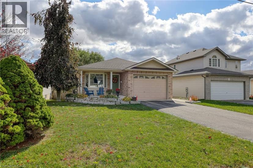 217 NORTH Street E, Tillsonburg, photo 2
