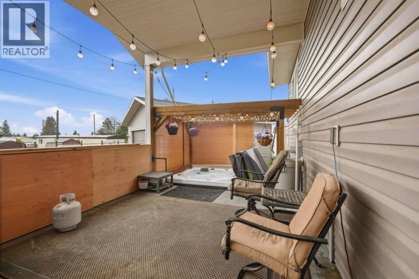 5121 52 St Court — photo 35 of 40