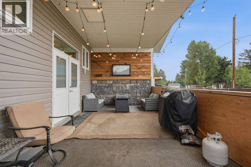 5121 52 St Court — photo 34 of 40