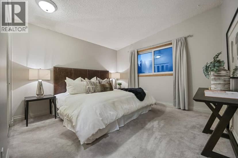5739 Dalmead Crescent NW — photo 17 of 40