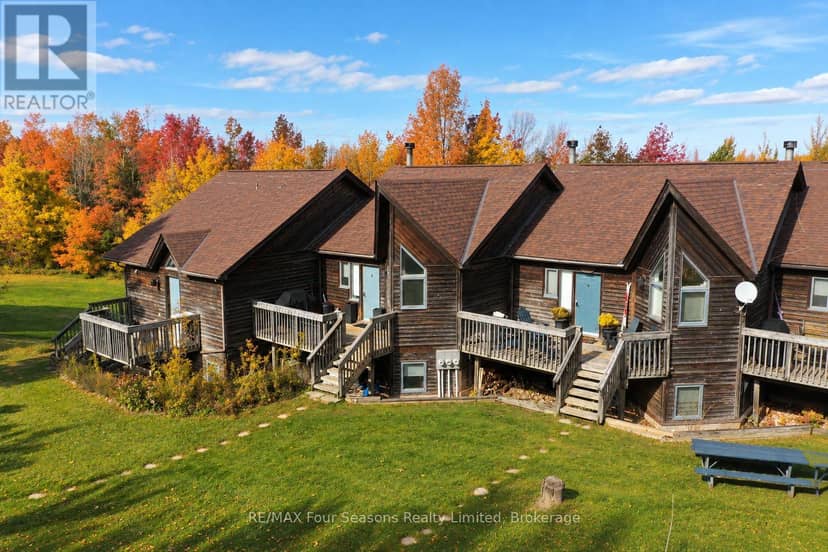 1945 Nottawasaga 10 Concession S, Clearview