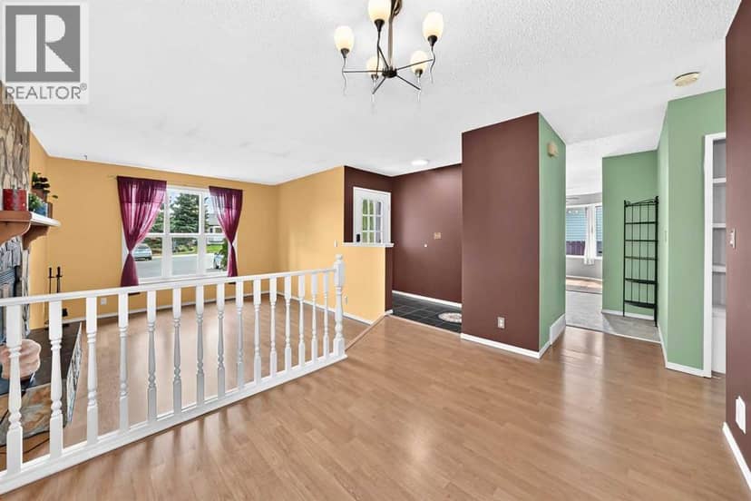 35 Cowan Close — photo 12 of 40