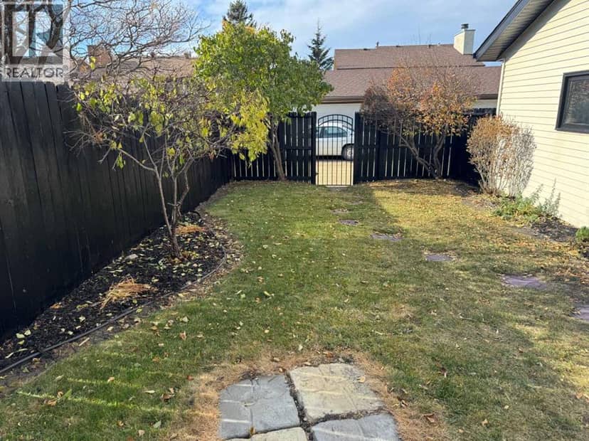 35 Cowan Close — photo 38 of 40