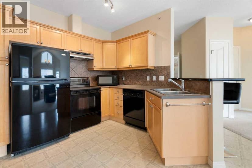 422, 369 Rocky Vista Park NW, Calgary, photo 7