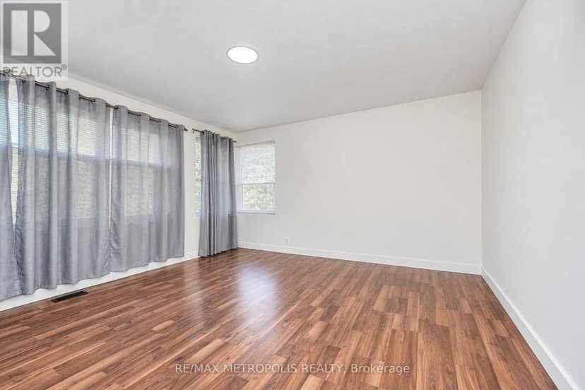 46 Miramar Crescent, Toronto, photo 7