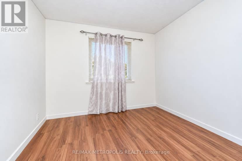 46 Miramar Crescent — photo 9 of 24
