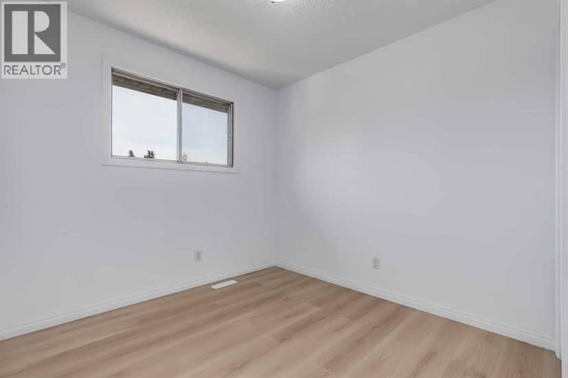 264 Templeview Way NE — photo 19 of 32