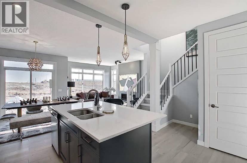 16 Topaz Place, Cochrane, photo 3