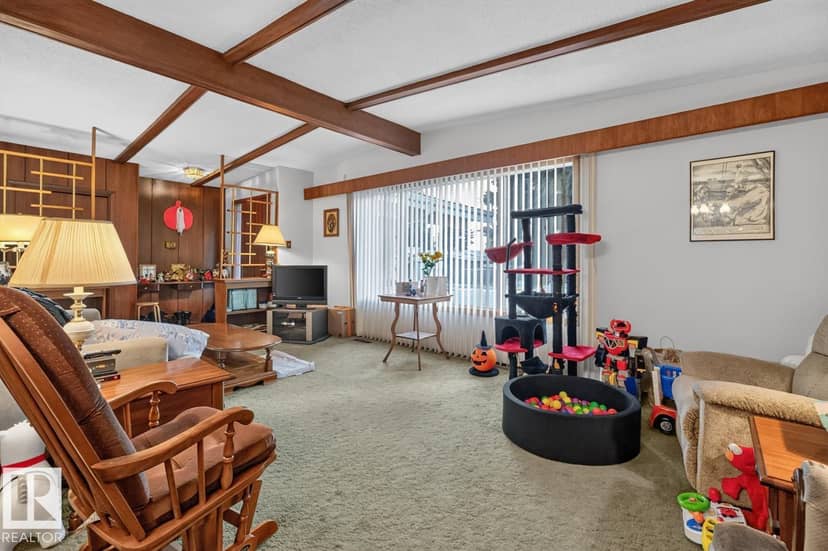 7016 86 AV NW, Edmonton, photo 5