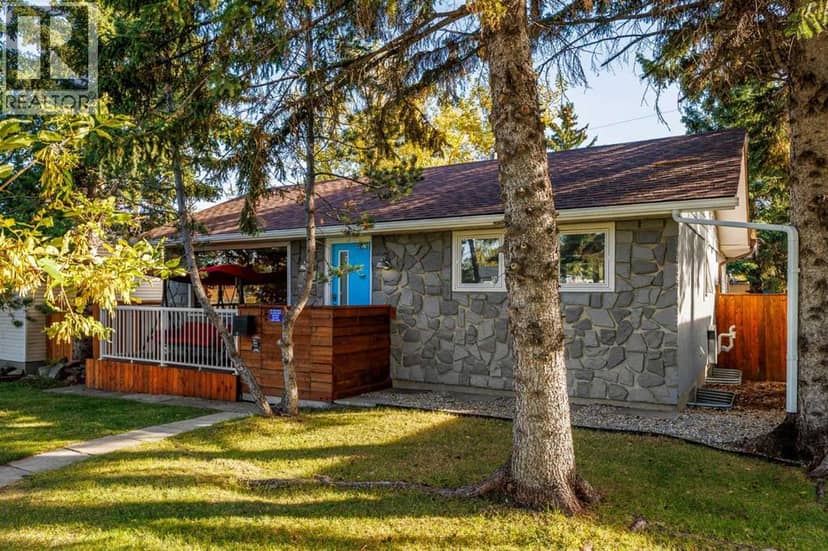 4711 26 Avenue SW, Calgary, photo 3