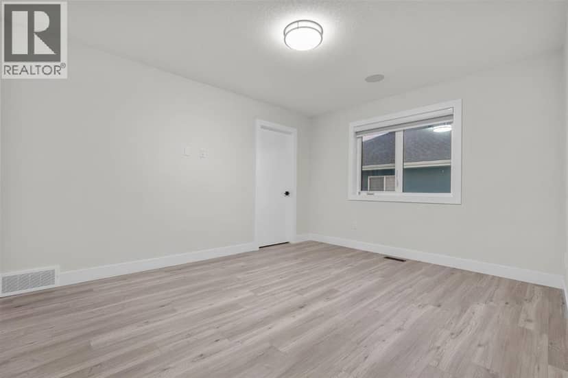 45 Waterford Terrace  W — photo 23 of 38