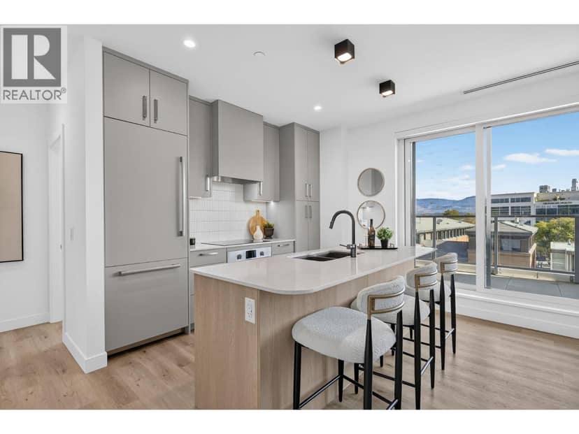 3300 Lakeshore Road Unit# 401, Kelowna, photo 2