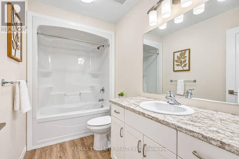 224 Renaissance Drive — photo 36 of 40