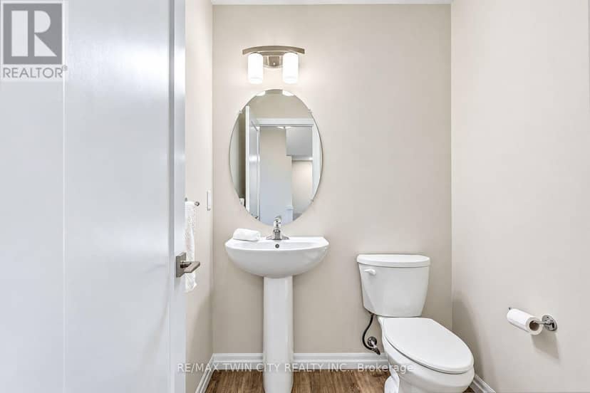 224 Renaissance Drive, St. Thomas, photo 8