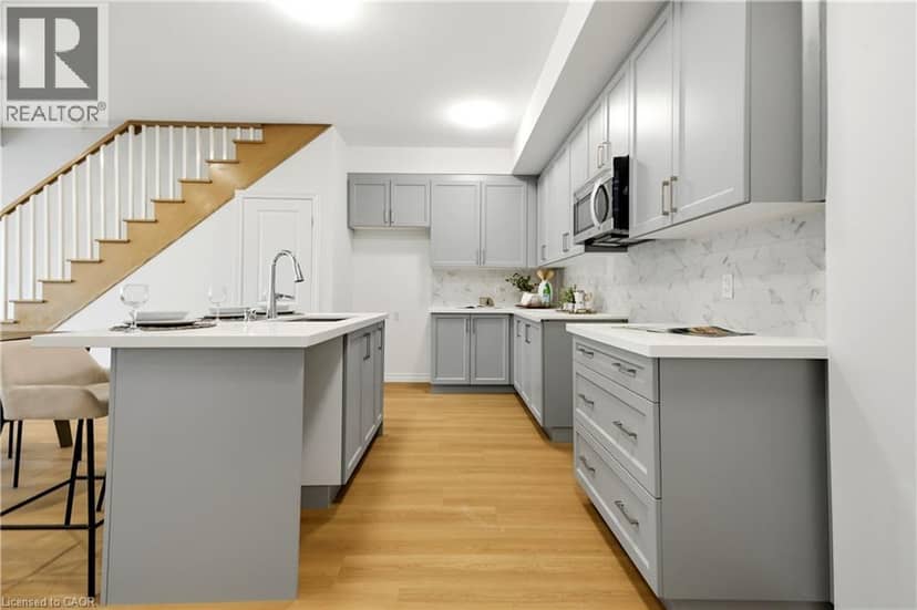 2 SLESSOR Boulevard Unit# 12 — photo 10 of 40