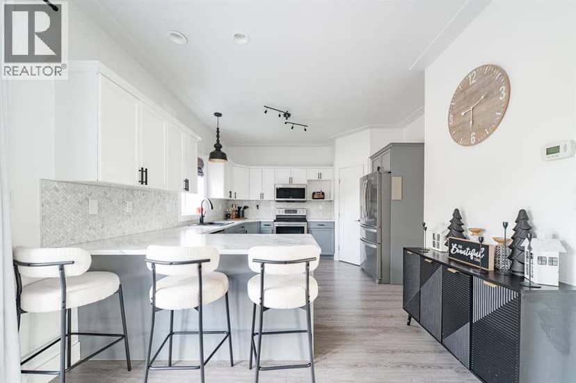 174 St. Laurent Way — photo 9 of 40