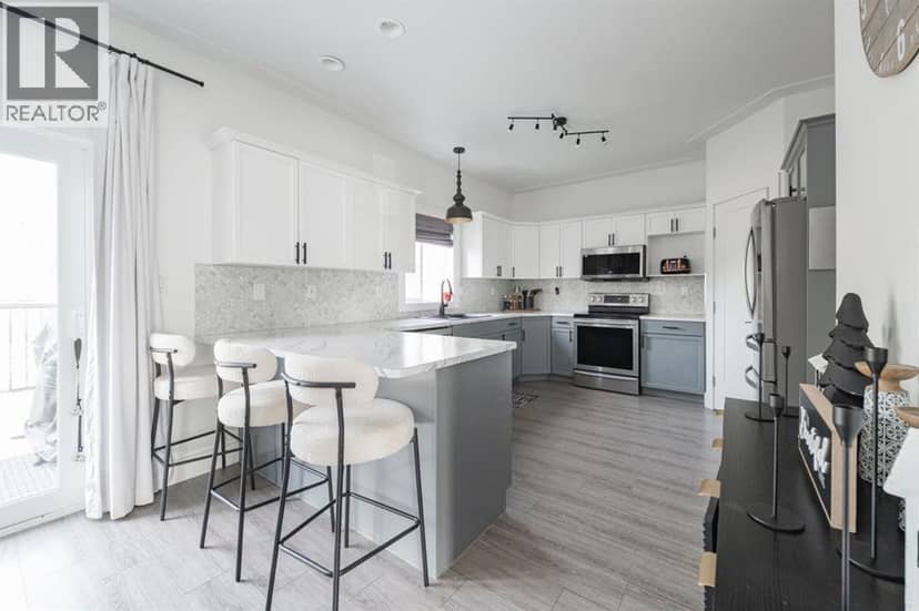174 St. Laurent Way — photo 10 of 40