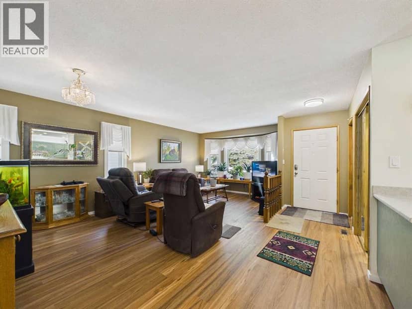 63 Ellis Street — photo 9 of 37