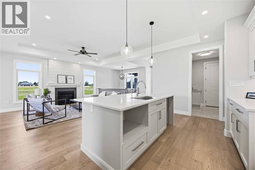 6927 Shoreside Drive — photo 18 of 40