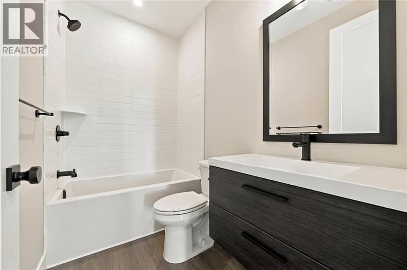 6747 Griffin Drive — photo 18 of 40
