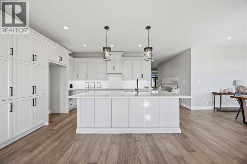 6936 Shoreside Drive — photo 6 of 40