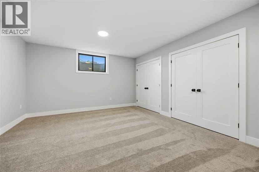 6936 Shoreside Drive — photo 37 of 40