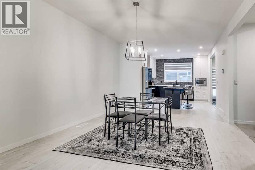 184 Rowmont Boulevard NW — photo 12 of 38