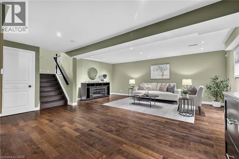 26 WELSTEAD Drive — photo 21 of 40