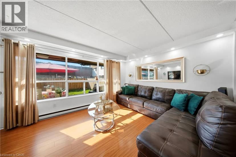 180 MISSISSAUGA VALLEY Boulevard Unit# 201 — photo 11 of 40