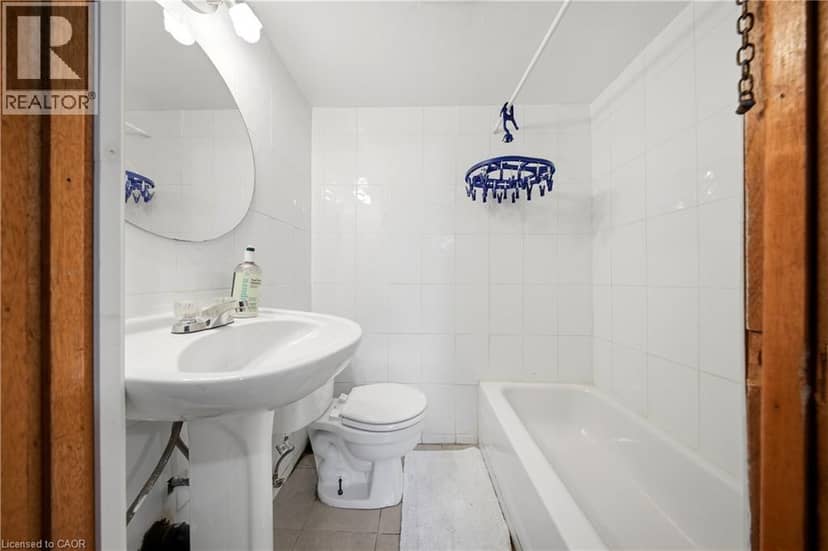 180 MISSISSAUGA VALLEY Boulevard Unit# 201 — photo 34 of 40