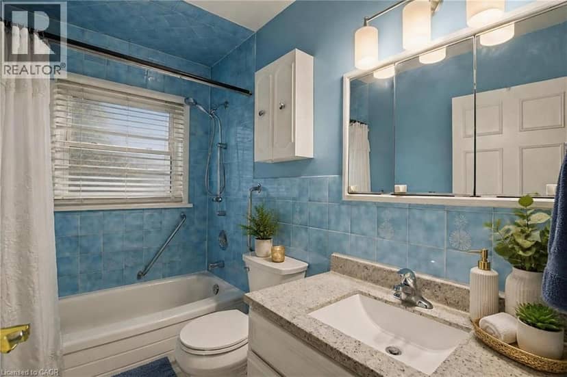 209 FRANKLIN Street S — photo 13 of 34