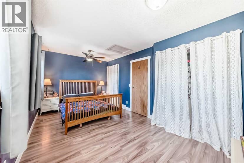 57 Martinvalley Way NE — photo 19 of 40